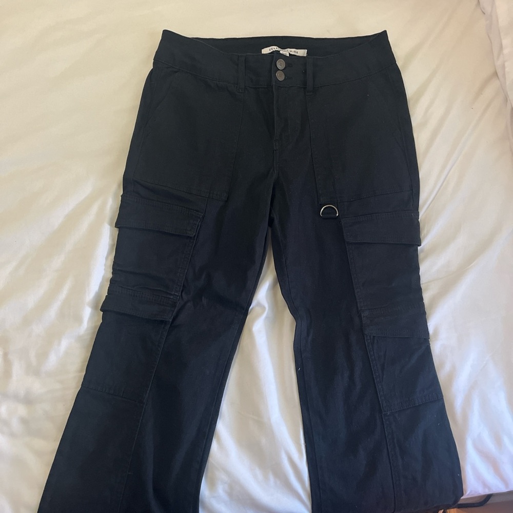 Celebrity Pink Women's Black Straight Leg Cargo Pants